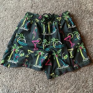 Men’s swimming trunks
